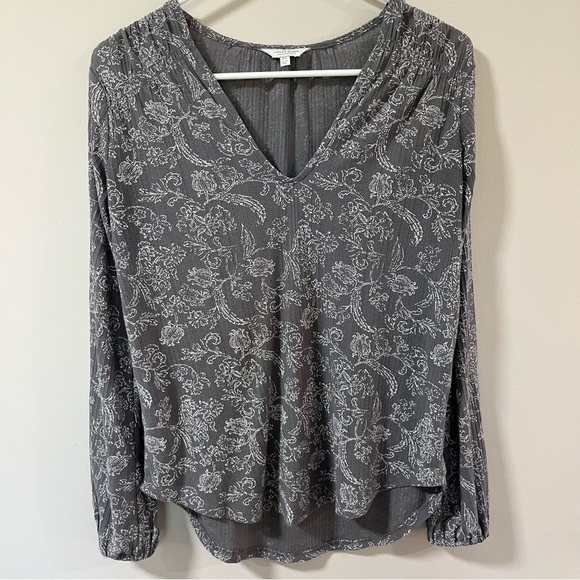 Lucky Brand XS Gray Printed Floers Elastic Sleeve V-Neck Women - Picture 14 of 16